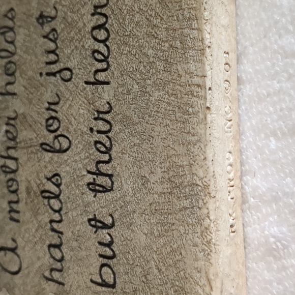 Hand Cast Stone 🤎 mother Sign - Picture 5 of 9